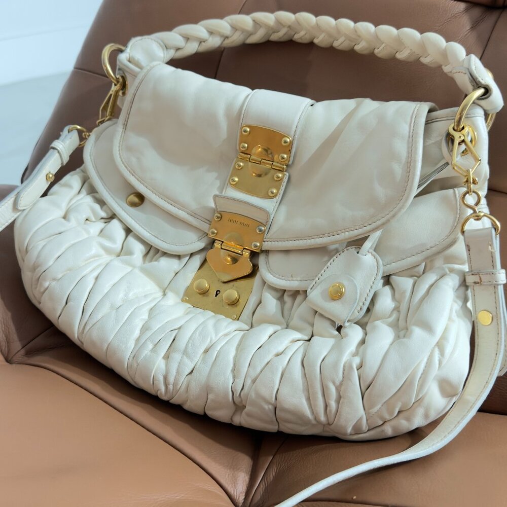 Miu Miu Matelassé Coffer Bag – White Leather, Gold Hardware, Braided Handle, Vin